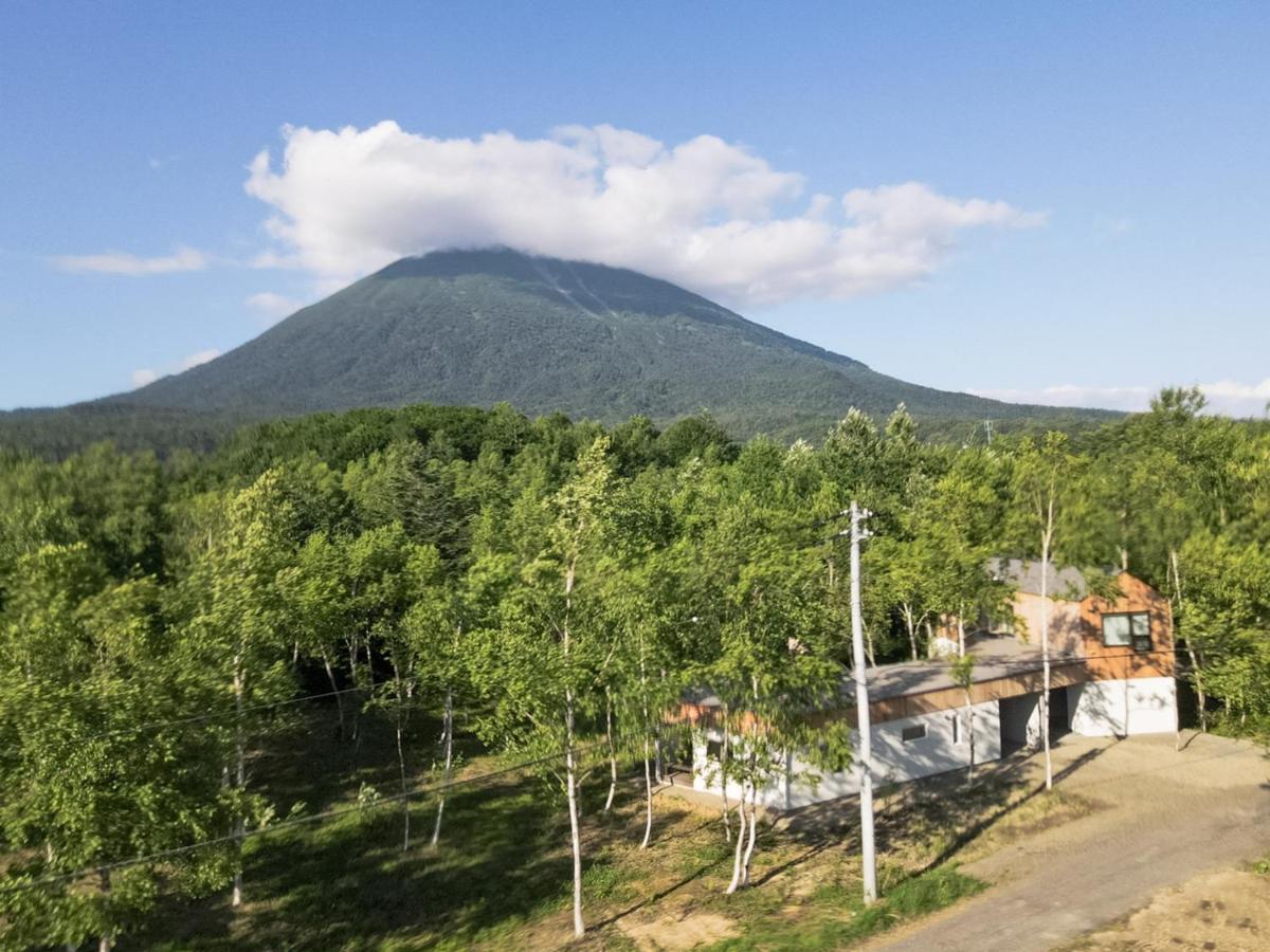 Coboushi オモヤ Guest House Niseko Ngoại thất bức ảnh